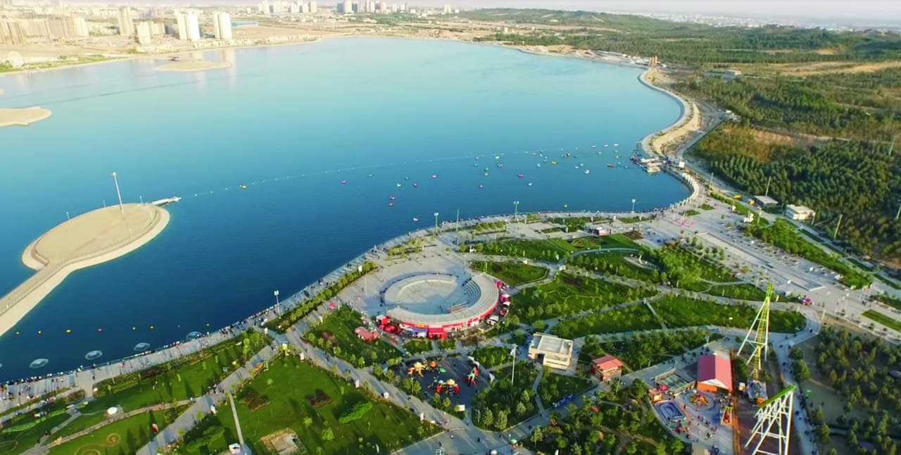 دریاچه چیتگر تهران | دیجی چارتر
